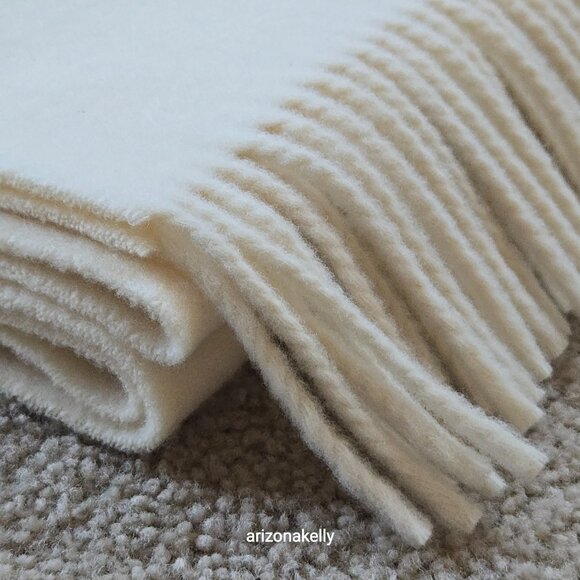 NWOT {LUXURY} Wool Cashmere Scarf Thick Soft *AMAZING* - Picture 5 of 17